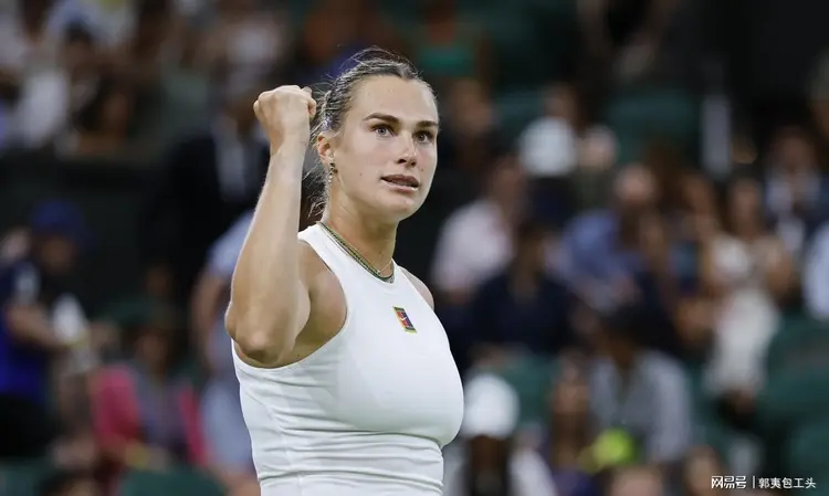 波兰晋级资格遥遥可见,小组赛晋级之路艰辛(波兰选手) 波兰晋级资格遥遥可见,小组赛晋级之路艰辛(波兰选手)