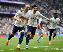 包含曼联主场艰难取胜，积分榜稳步攀升的词条