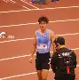 包含山东男篮客场获胜，展现出色的团队合作精神的词条